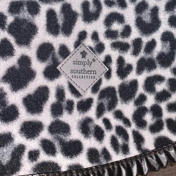 🍾Host Pick🍾Simply Southern Lady’s Cardigan! Sml - Picture 6 of 8